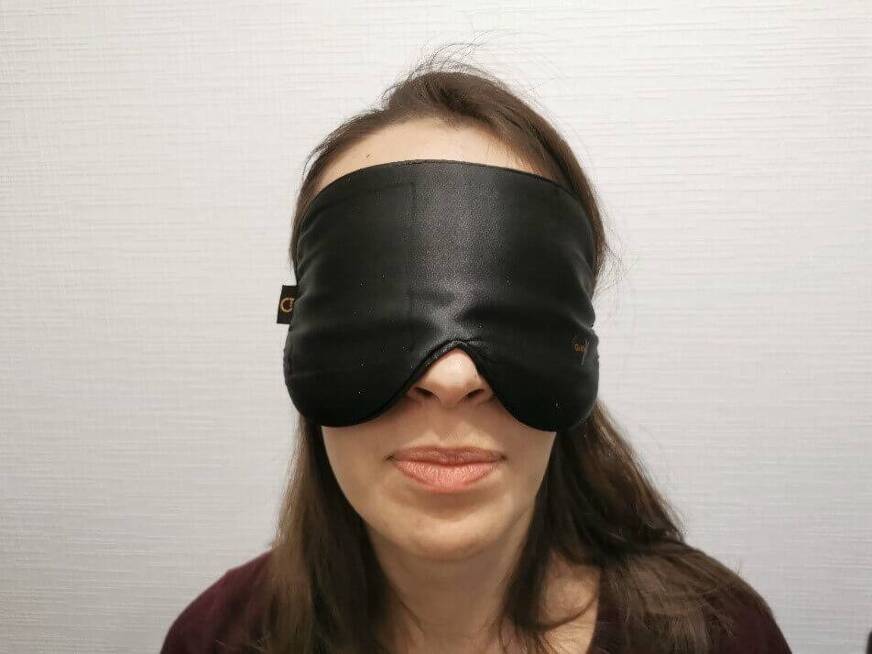 masque de sommeil gritin porte